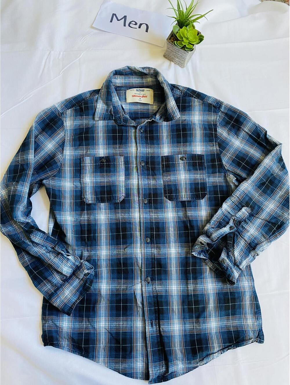 Urban Pipeline Ultimate Soft Blue Plaid Button-Up Shirt M